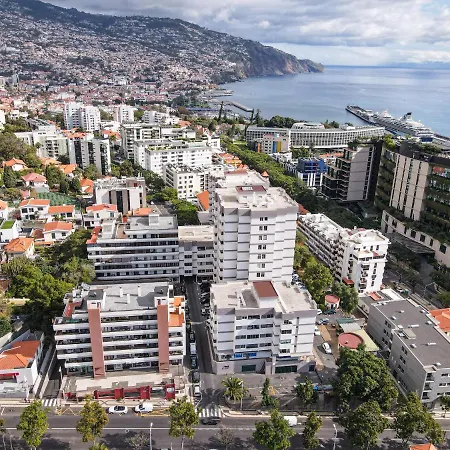 Camoes By Atlantic Apartment