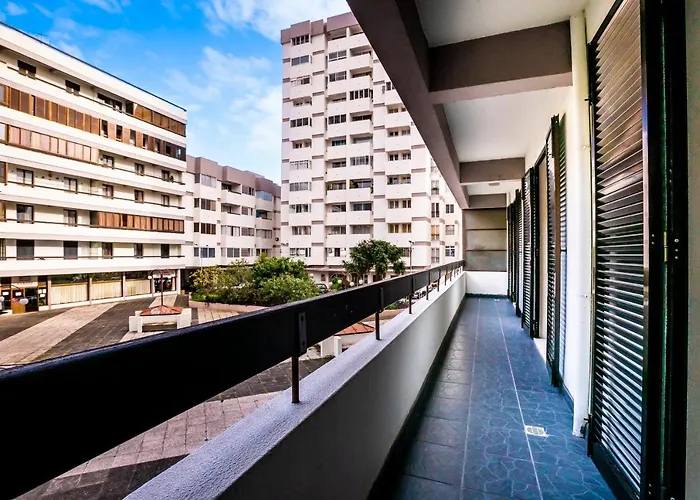 Camoes By Atlantic * Funchal (Madeira)